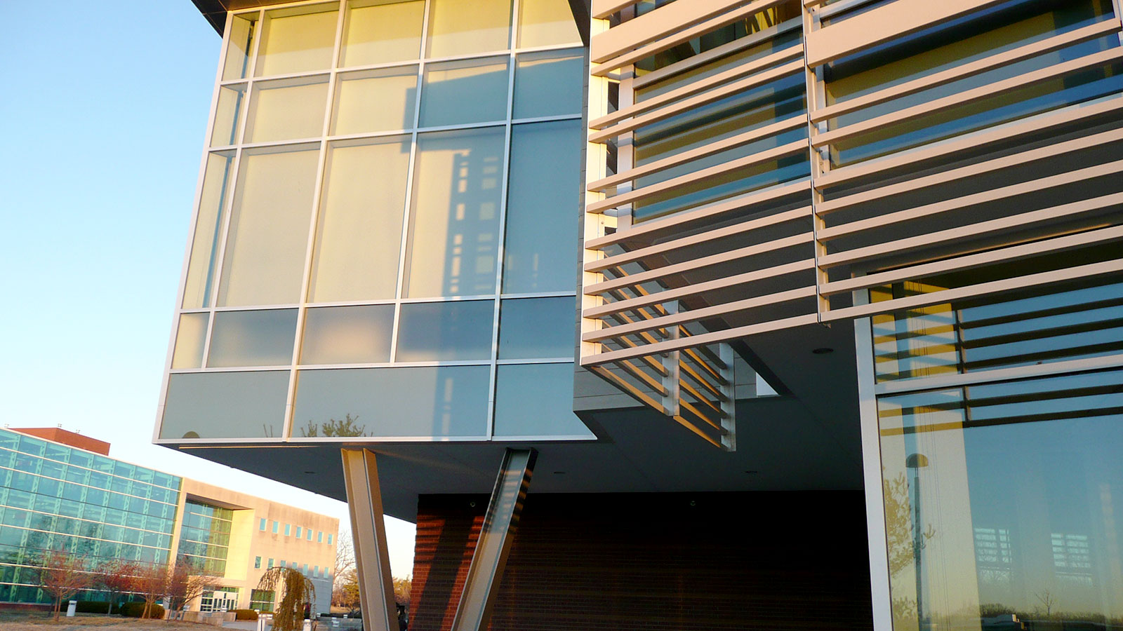 Curtain Wall 03